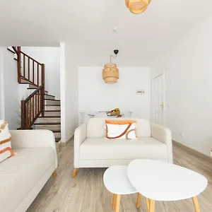 vivienda-en-costa-teguise.in-canary-islands.com/